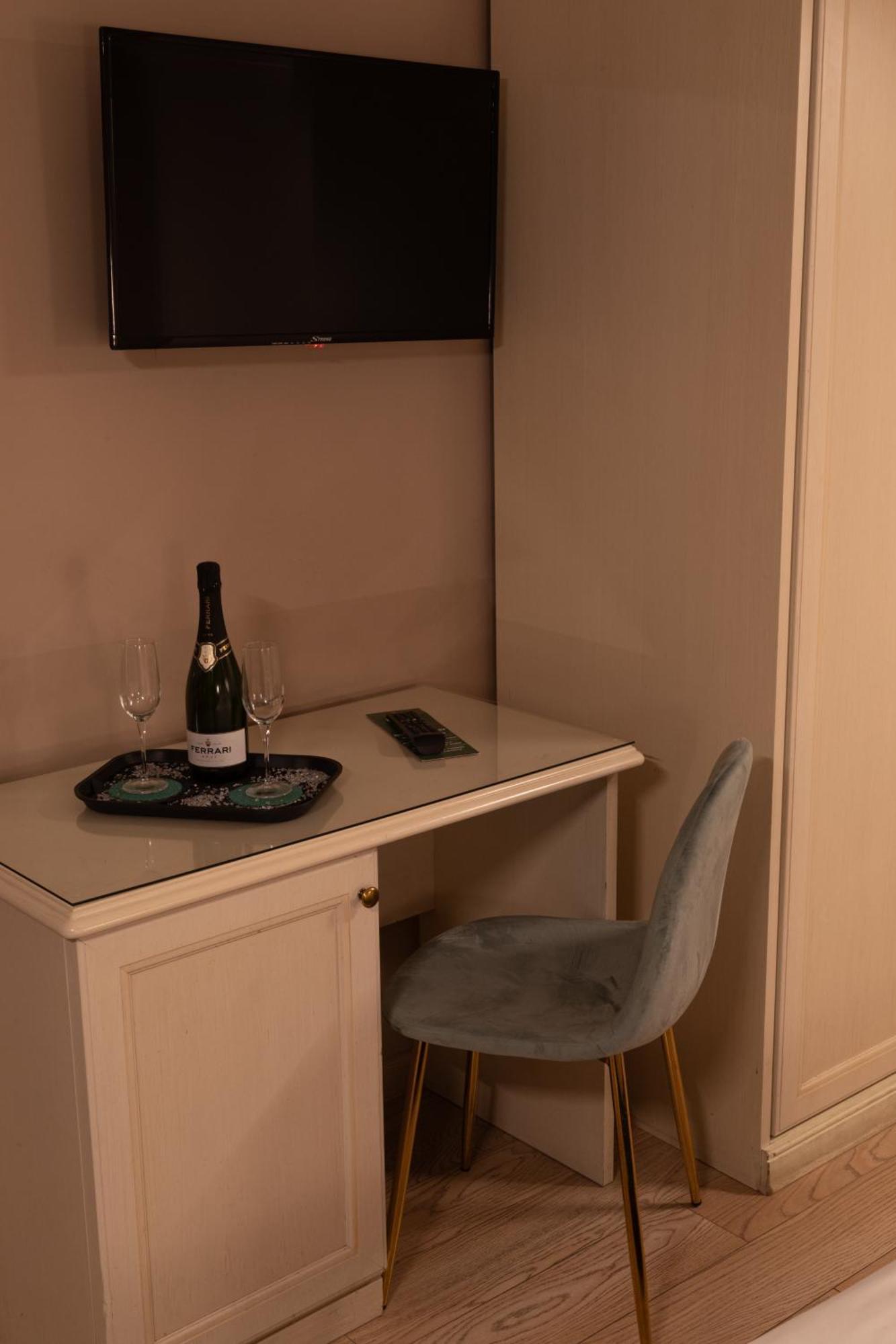 Hotel Santa Maura Rome Extérieur photo