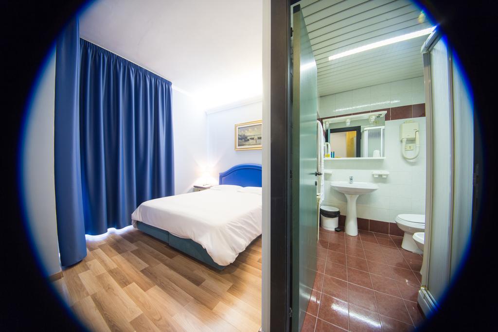 Hotel Santa Maura Rome Extérieur photo